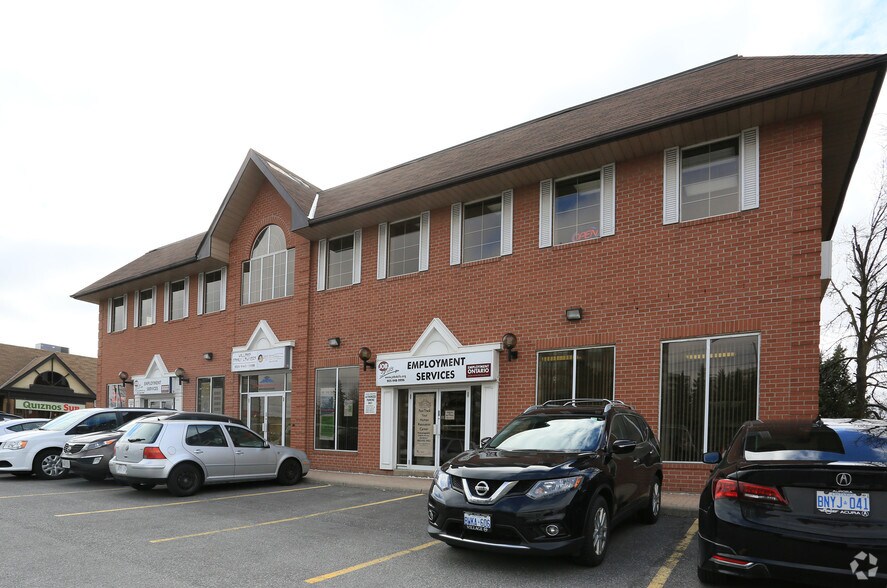 4961 Highway 7 E, Markham, ON à louer - Photo de l’immeuble – Image 2 sur 4