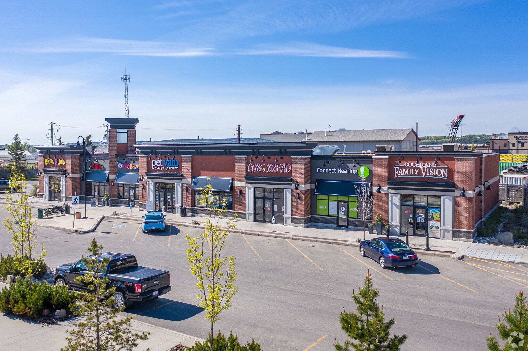 80 Bow St, Cochrane, AB à louer Photo de l’immeuble– Image 1 sur 4