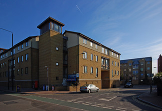 Plus de détails pour 69 Prestons Rd, Londres - Local commercial à vendre