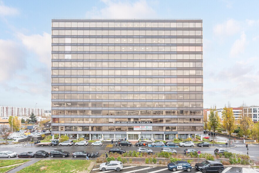 Bureau dans Rosny-sous-Bois à louer - Photo de l’immeuble – Image 3 sur 7