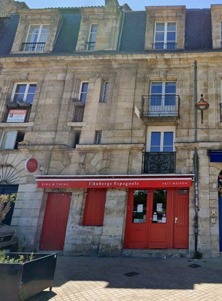 9 Quai De La Monnaie, Bordeaux à louer - Photo de l’immeuble – Image 1 sur 1