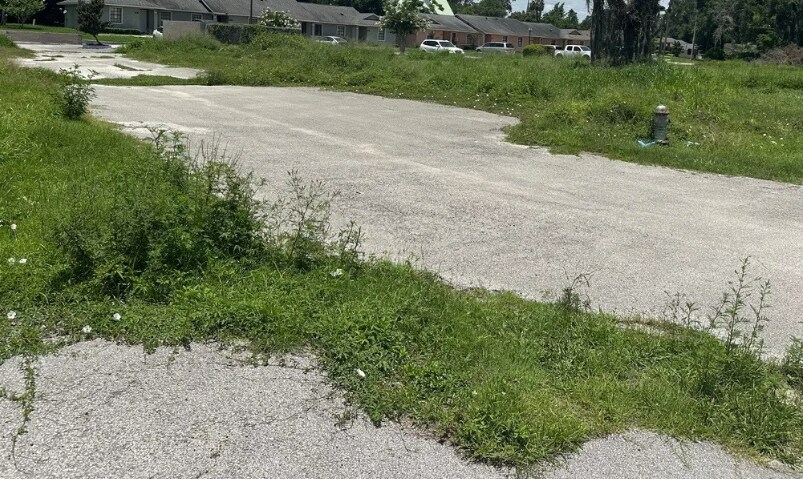 350 E 6th St, Apopka, FL à vendre - Photo de l’immeuble – Image 3 sur 6