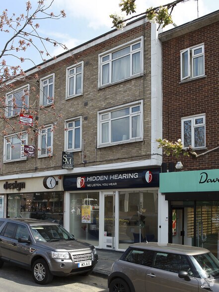 299 High Rd, Loughton à vendre - Photo de l’immeuble – Image 2 sur 3