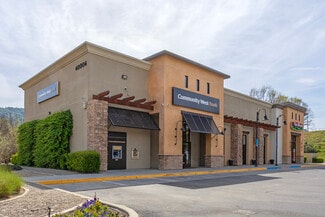 Plus de détails pour 40004 Highway 41, Oakhurst, CA - Bureau/Local commercial à louer