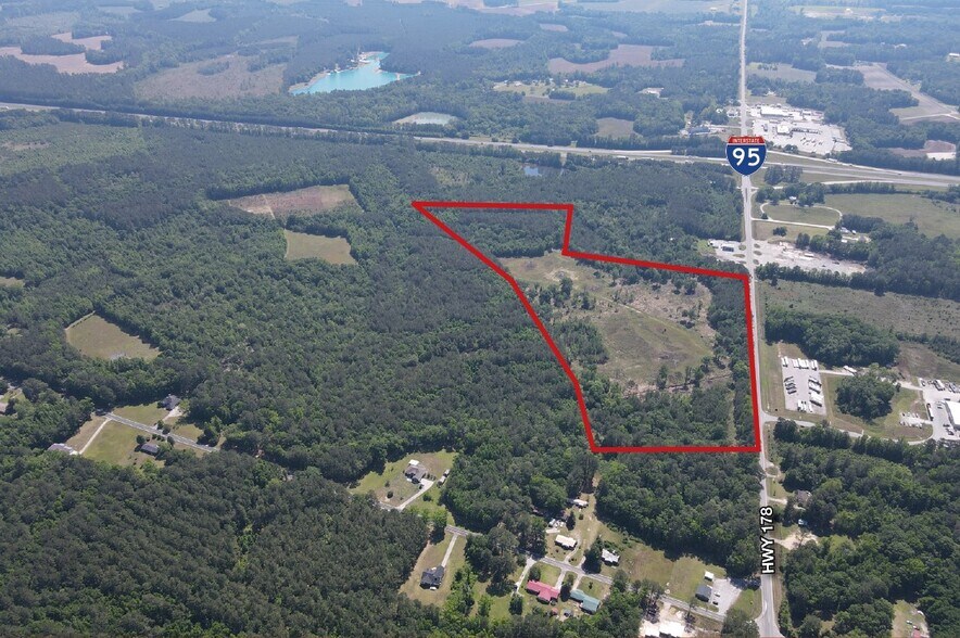 Hwy 178 & Charleston Hwy, Saint George, SC à vendre - Photo de l’immeuble – Image 1 sur 2