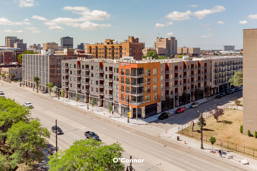 3439 Woodward Ave, Detroit, MI à louer - Photo de l’immeuble – Image 1 sur 15