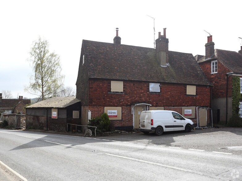 1 Outwood Ln, Bletchingley à vendre - Photo de l’immeuble – Image 2 sur 2