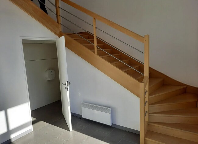 Plus de détails pour Industriel/Logistique à louer