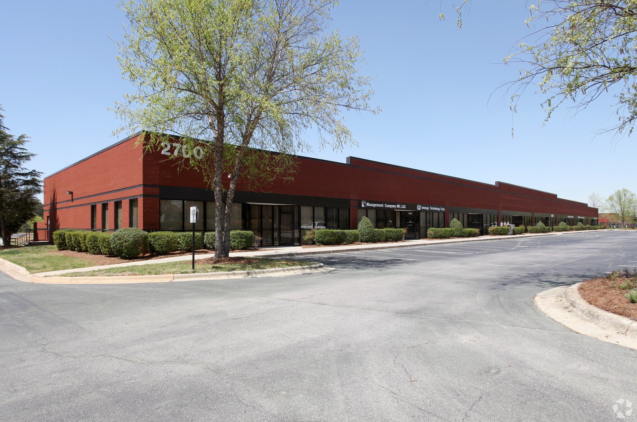 2641 Sumner Blvd, Raleigh, NC à louer Photo de l’immeuble– Image 1 sur 6