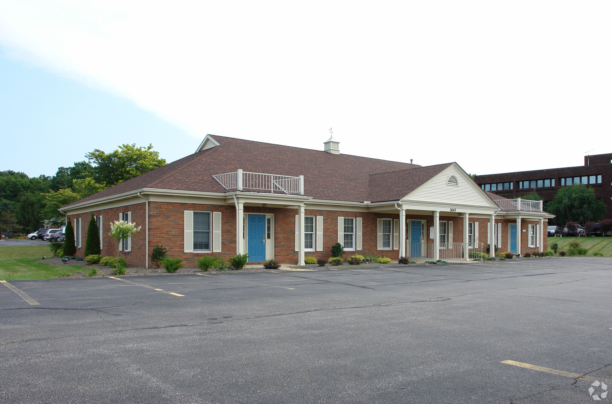 3645-3647 Medina Rd, Medina, OH à louer Photo principale– Image 1 sur 5