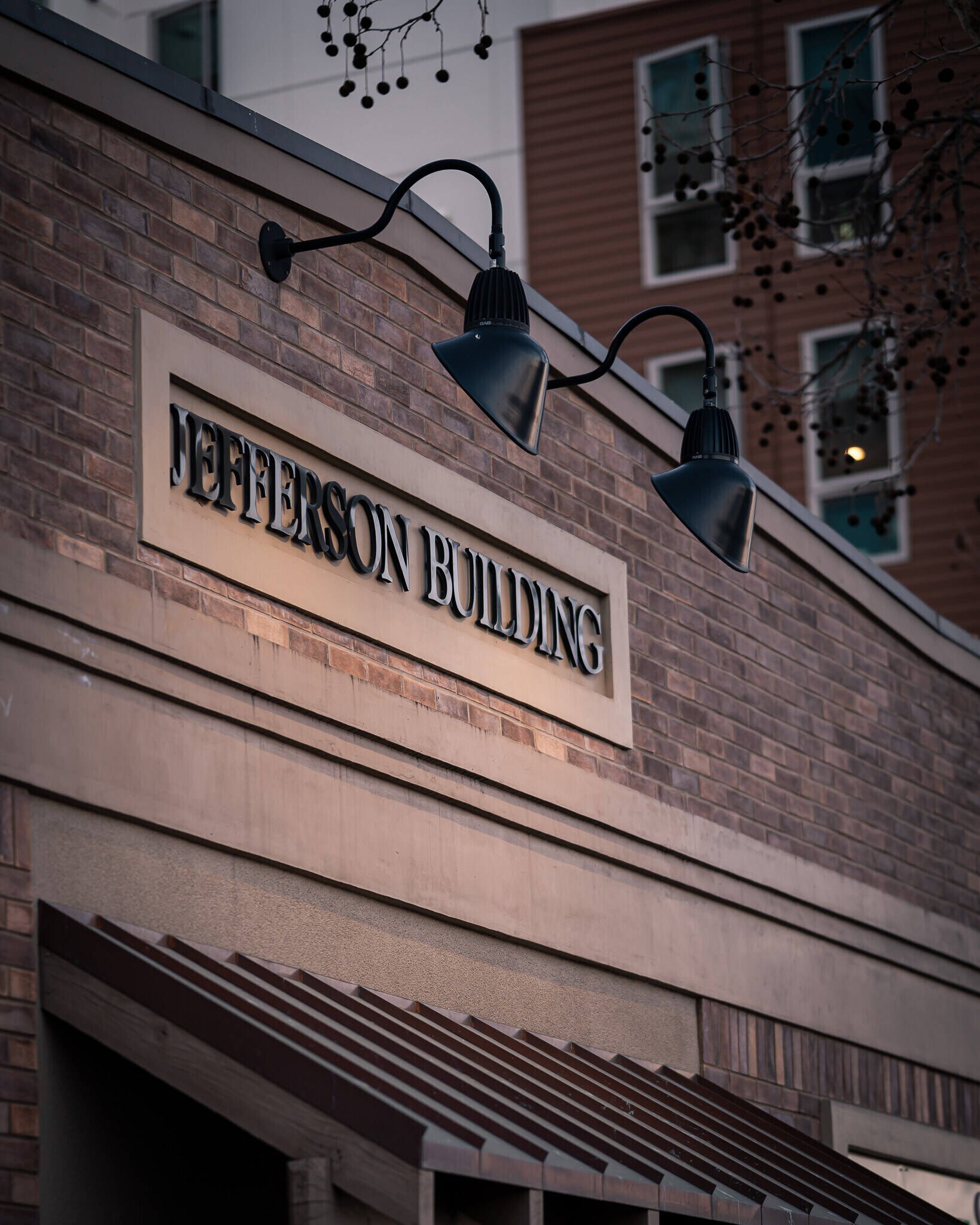 626 Jefferson Ave, Redwood City, CA à louer Photo de l’immeuble– Image 1 sur 23