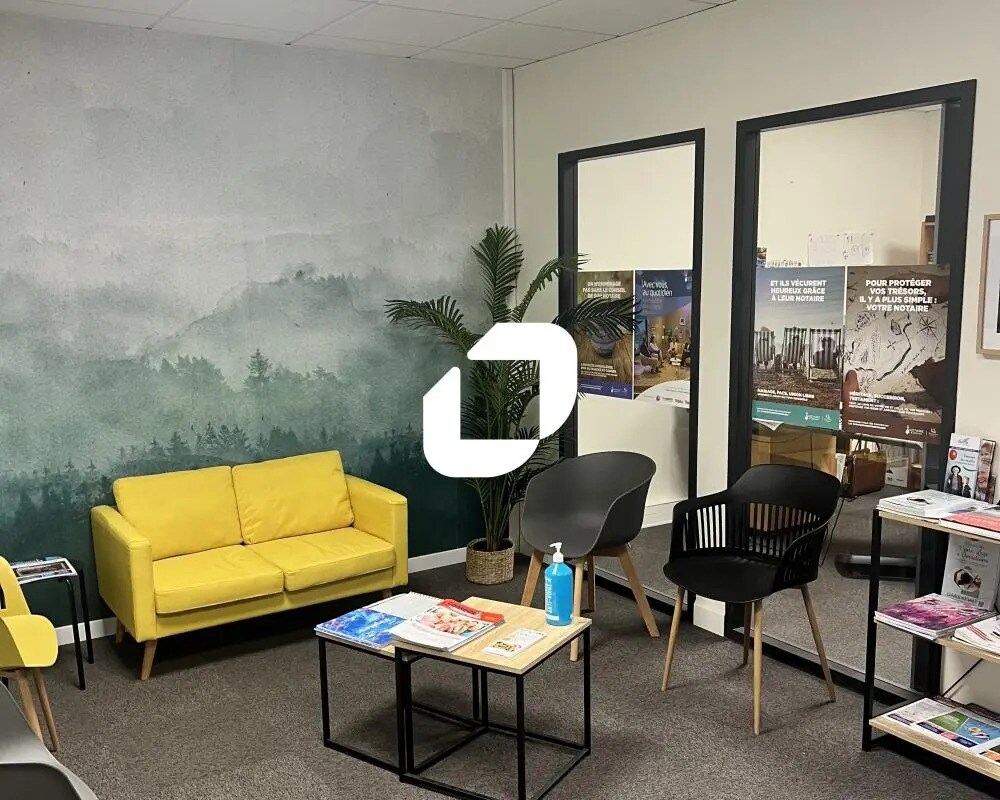 Bureau dans Haute-Goulaine à louer Photo de l’immeuble– Image 1 sur 5