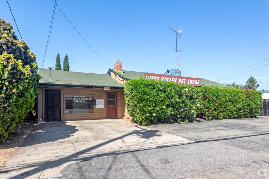 1063 Dell Ave, Campbell, CA à vendre - Photo principale – Image 1 sur 3