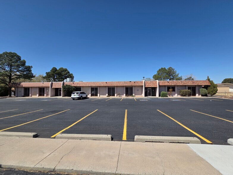1202 Pennsylvania St NE, Albuquerque, NM à vendre - Photo de l’immeuble – Image 2 sur 16