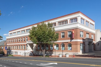 Plus de détails pour 3925 Chain Bridge Rd, Fairfax, VA - Bureau à louer