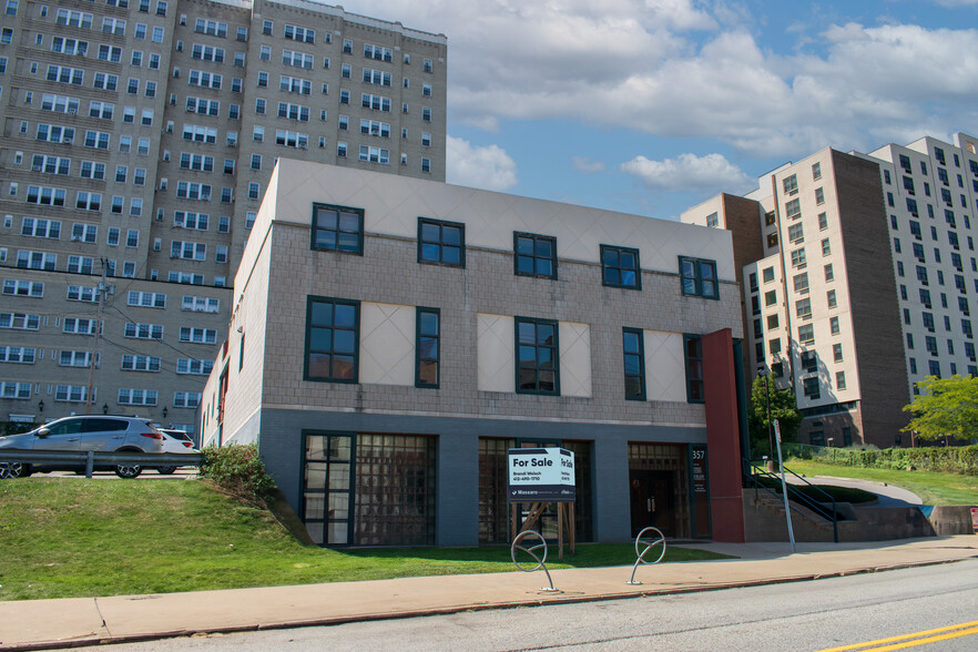 357 N Craig St, Pittsburgh, PA à vendre - Photo de l’immeuble – Image 1 sur 26