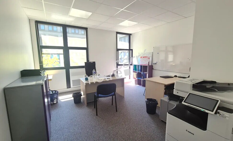 Bureau dans Saint-Herblain à louer - Photo de l’immeuble – Image 3 sur 4