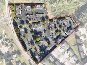 211-237 Dunbar Cave Rd, Clarksville, TN à louer Plan de site– Image 1 sur 1