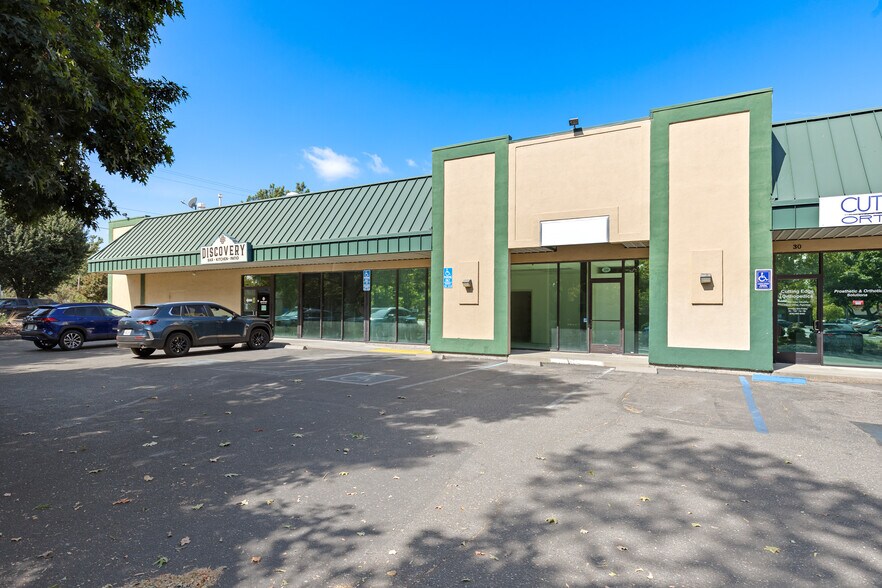 250 Cohasset Rd, Chico, CA à louer - Photo principale – Image 1 sur 4