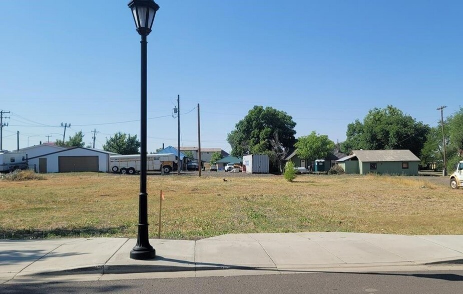 403 Illinois Ave, Council, ID à vendre - Photo de l’immeuble – Image 2 sur 6