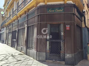 Local commercial dans Séville, Sevilla à louer Photo intérieure– Image 2 sur 3