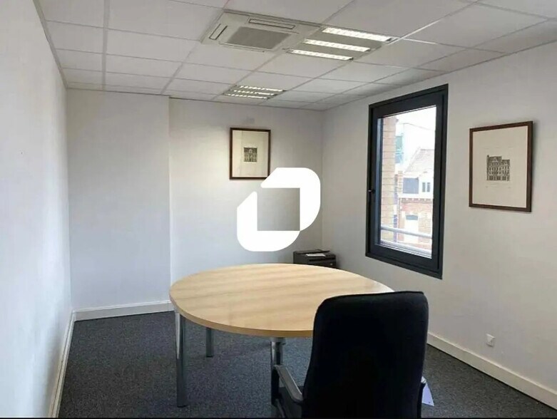 Bureau dans Lille à louer - Photo de l’immeuble – Image 3 sur 7
