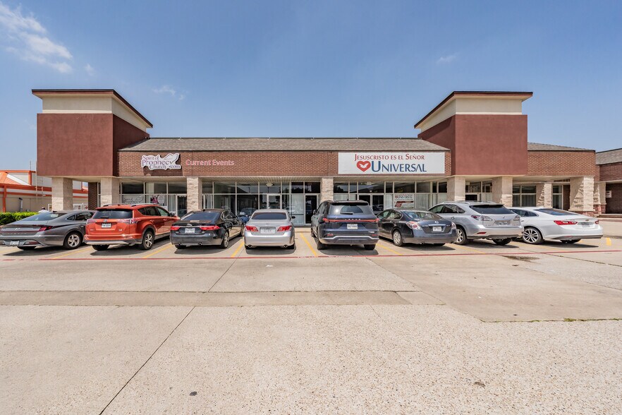 2520 K Ave, Plano, TX à louer - Photo de l’immeuble – Image 2 sur 6
