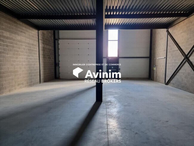 Plus de détails pour Industriel/Logistique à vendre