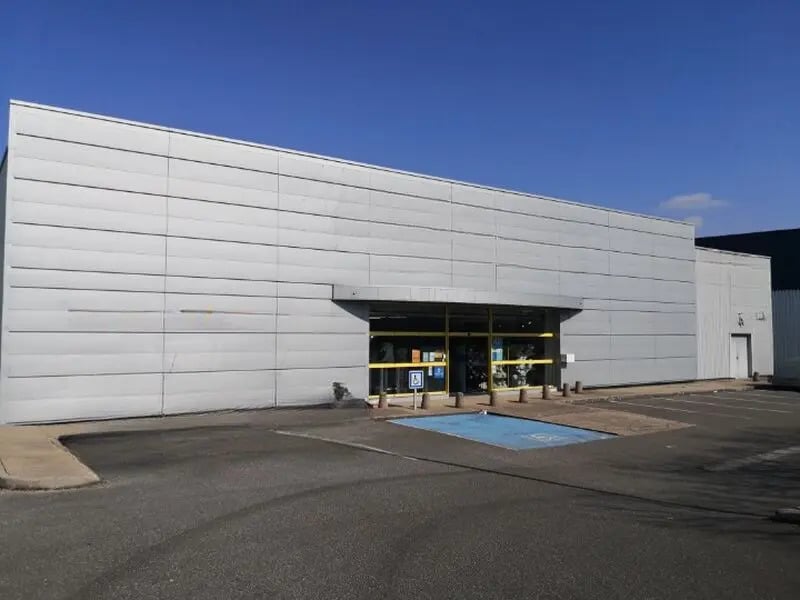 Local commercial dans Mably à louer Photo de l’immeuble– Image 1 sur 5