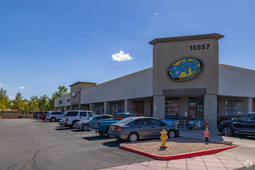 15557-15609 W Bell Rd, Surprise, AZ à louer - Photo de l’immeuble – Image 2 sur 5