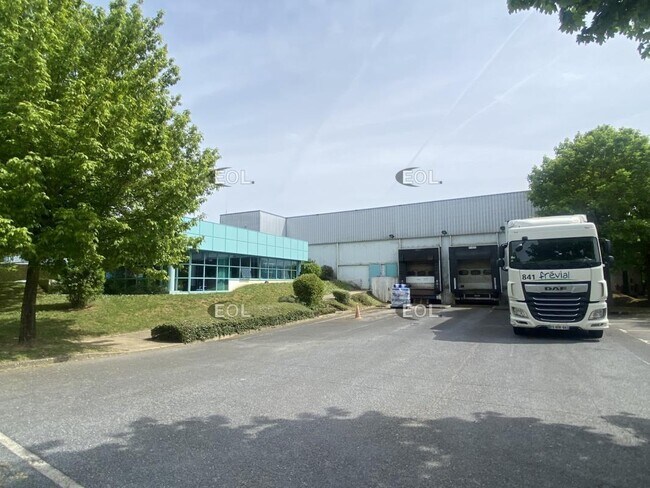 Plus de détails pour Industriel/Logistique à vendre