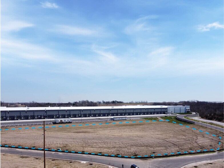 2551 S Liberty Pkwy, Liberty, MO à vendre - Photo de l’immeuble – Image 1 sur 1