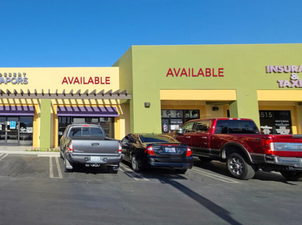 43430 Monroe St, Indio, CA à louer Photo de l’immeuble– Image 1 sur 1