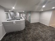 2039, 201 - Lobby