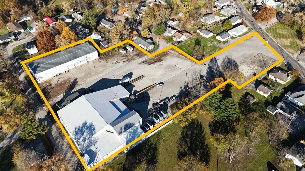 2404 U St, Bedford, IN à vendre - Photo de l’immeuble – Image 2 sur 38