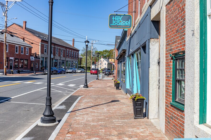 25-27 E Main St, Searsport, ME à vendre - Photo de l’immeuble – Image 3 sur 20