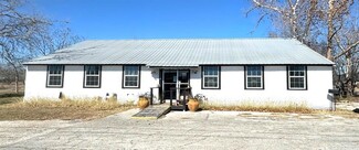 Plus de détails pour 1205 Blackjack, Lockhart, TX - Bureau/Local commercial à louer