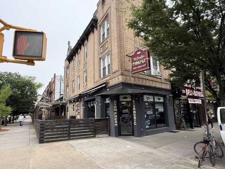 7001 3rd Ave, Brooklyn, NY à vendre - Photo de l’immeuble – Image 2 sur 3