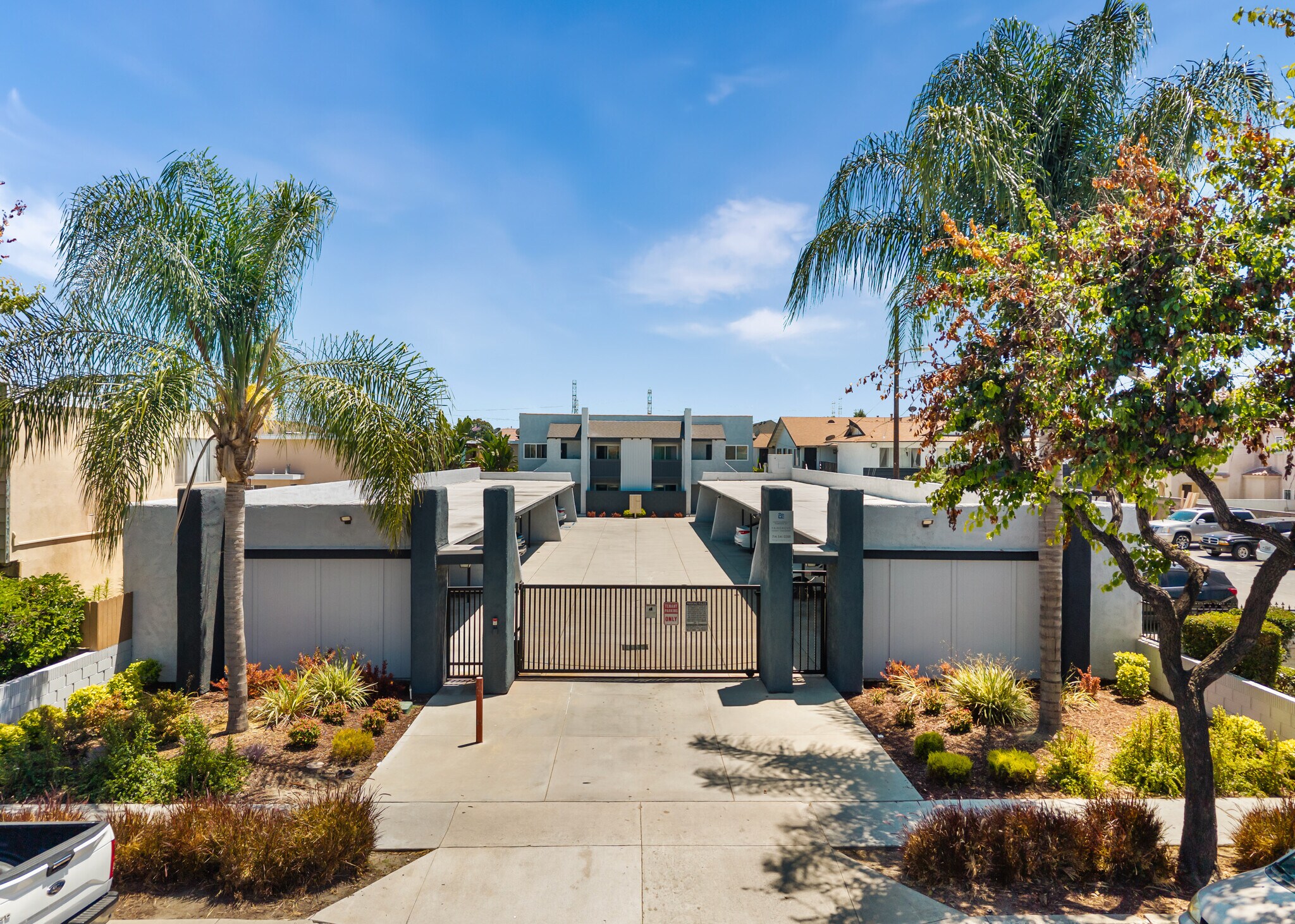 9900 Ramona St, Bellflower, CA à vendre Photo principale– Image 1 sur 11