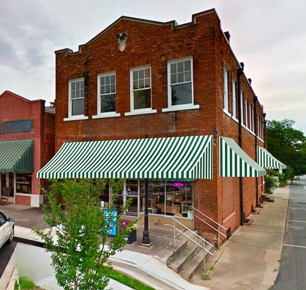 102 Exchange St, Pendleton, SC à louer - Photo de l’immeuble – Image 1 sur 5