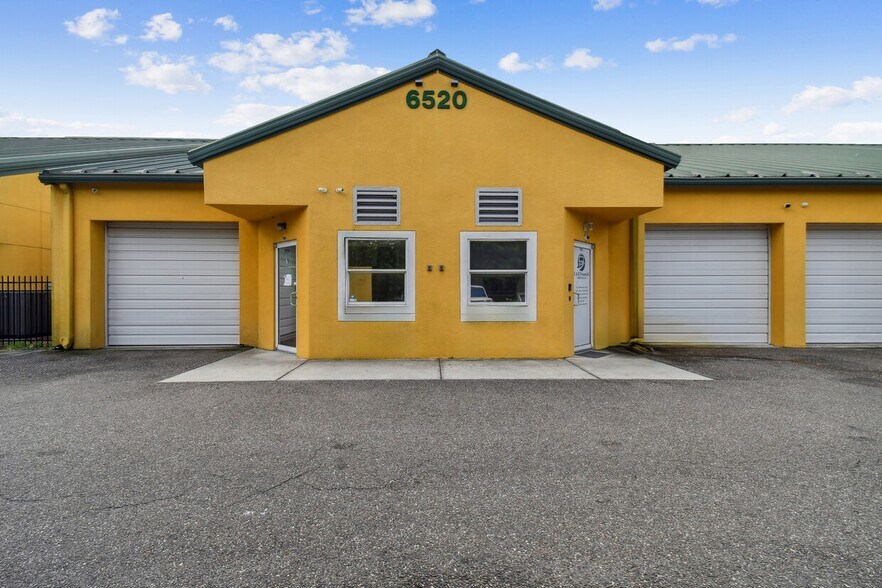 6520 US Highway 301, Riverview, FL à vendre - Photo de l’immeuble – Image 3 sur 16