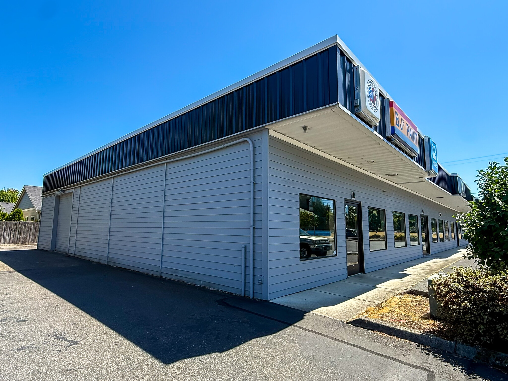 6528 Capitol Blvd SE, Tumwater, WA à louer Photo de l’immeuble– Image 1 sur 11