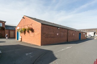Plus de détails pour King George's Way, Pershore - Bureau à vendre