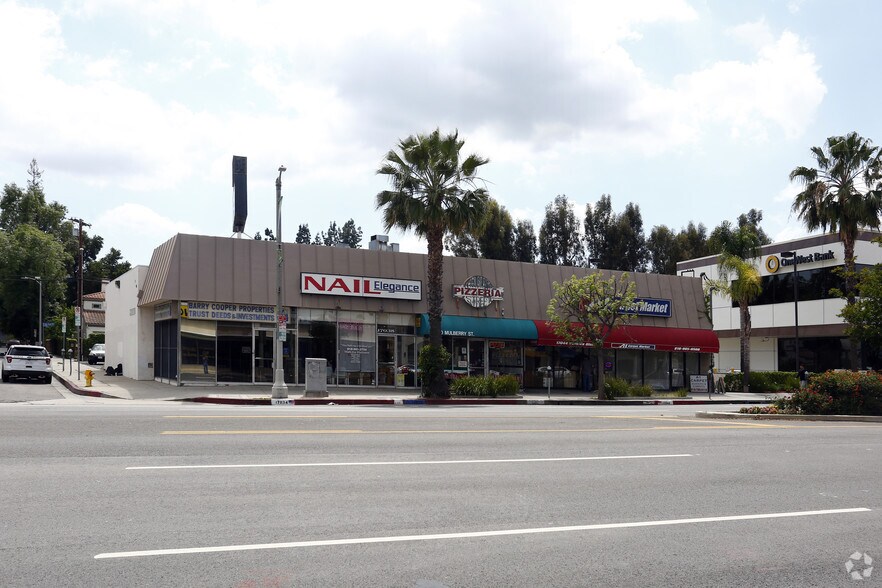 17034-17046 Ventura Blvd, Encino, CA à louer - Photo de l’immeuble – Image 3 sur 6