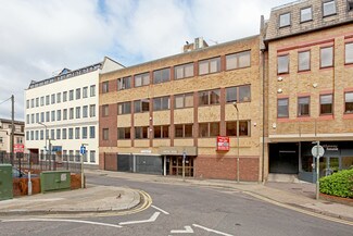 Plus de détails pour 2 Albert Pl, Londres - Bureau à louer