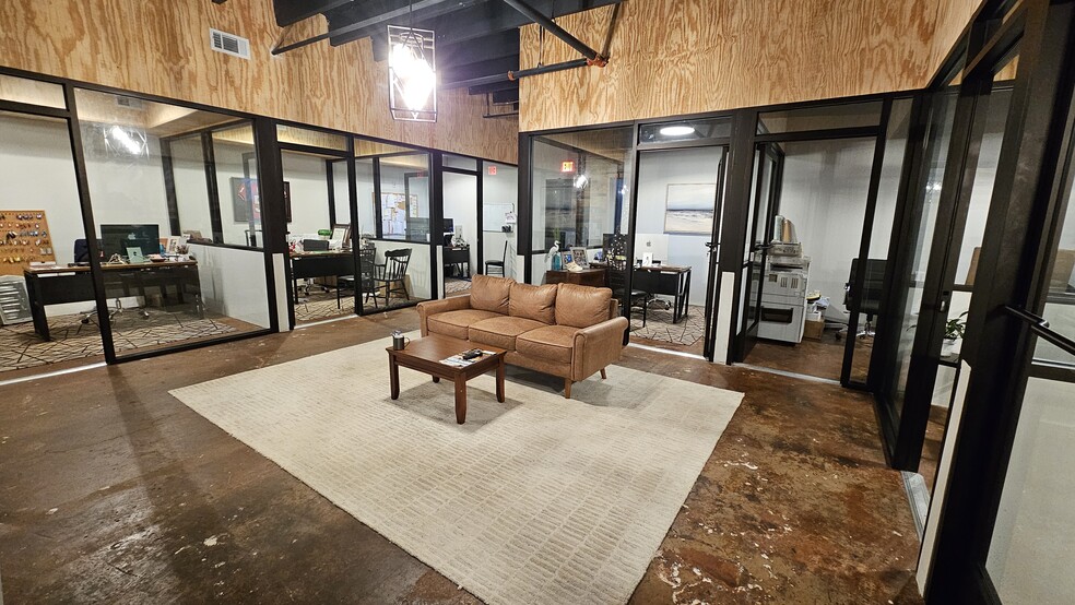 45 N Kimbell St, Forsyth, GA à louer - Photo de l’immeuble – Image 1 sur 4