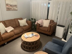 2100 N Sepulveda Blvd, Manhattan Beach, CA à louer Photo intérieure– Image 2 sur 4