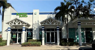 Plus de détails pour 6345 Naples Blvd, Naples, FL - Local commercial à louer