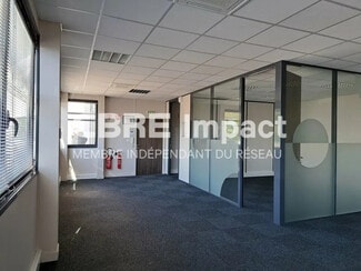 Plus de détails pour 8 Rue Jeanne Barret, Dijon - Bureau à louer