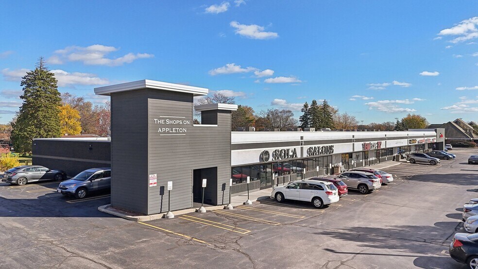 N81W15062-N81W14978 Appleton Ave, Menomonee Falls, WI à louer - Photo de l’immeuble – Image 1 sur 5